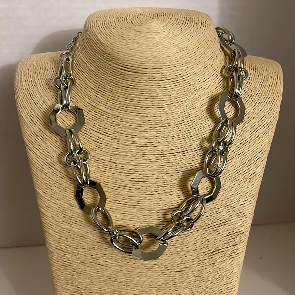 Premier Designs necklace silver tone scuptural  design minimalist modern classic